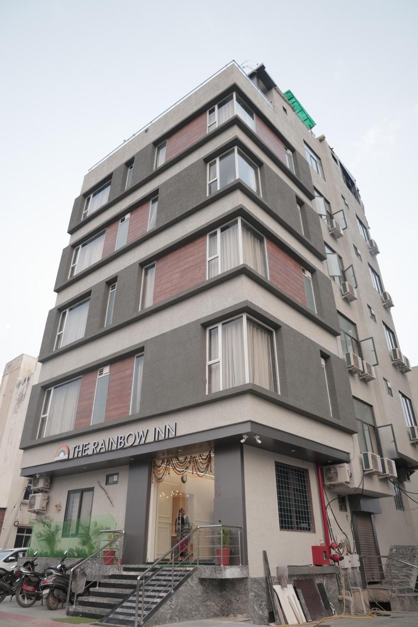 Hotel The Rainbow Inn Udaipur Ngoại thất bức ảnh